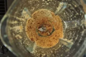blender with almonds